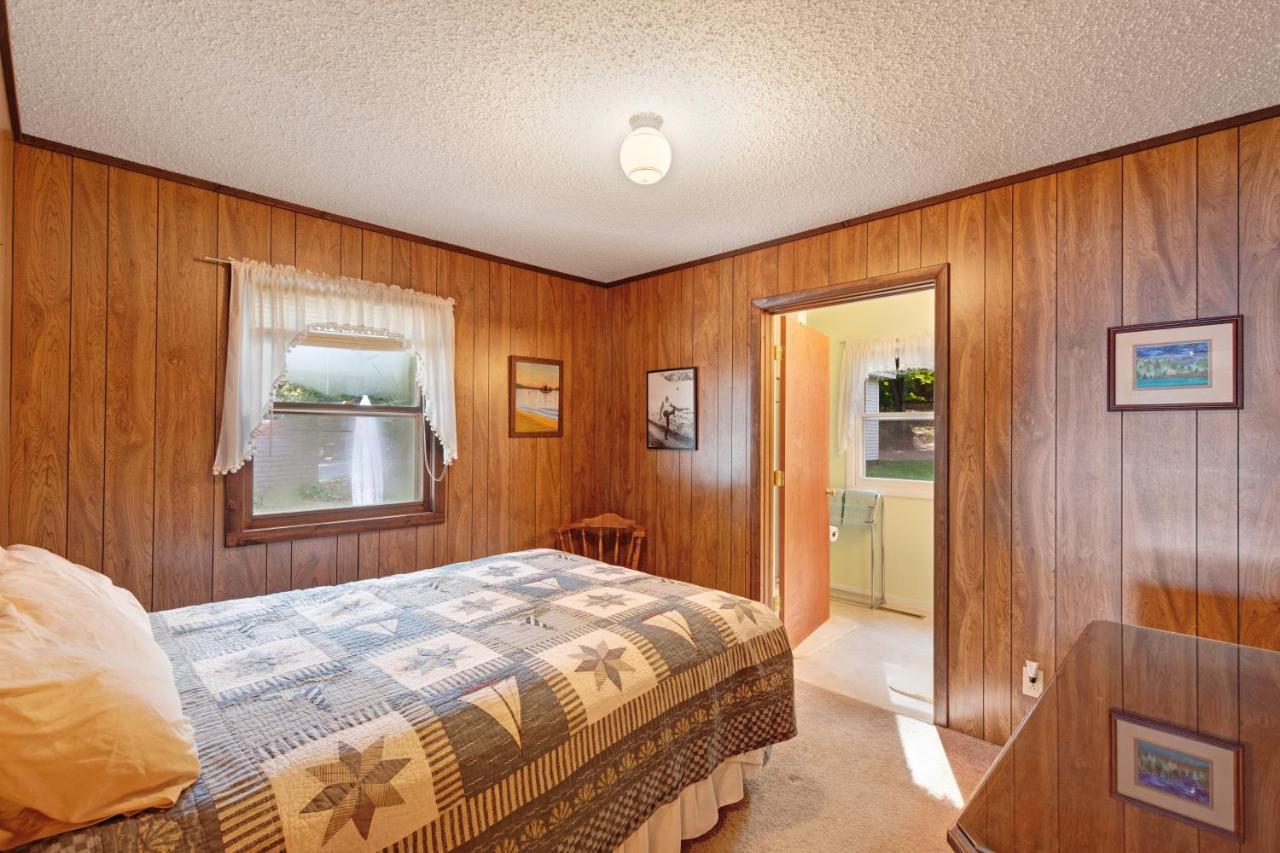 Walloon Lake Cottage Boyne City Buitenkant foto